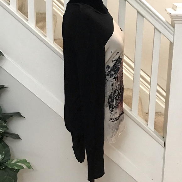 Round neck graphic shirt with rhinestone detailing - Picture 6 of 9